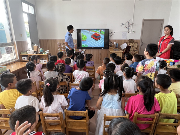 16b955d8ab784888a117b7bfb66cef3d.jpg 16b955d8ab784888a117b7bfb66cef3d.jpg