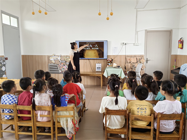 b55d172bdb0d4ca3ba5c440b496a01b3.jpg b55d172bdb0d4ca3ba5c440b496a01b3.jpg