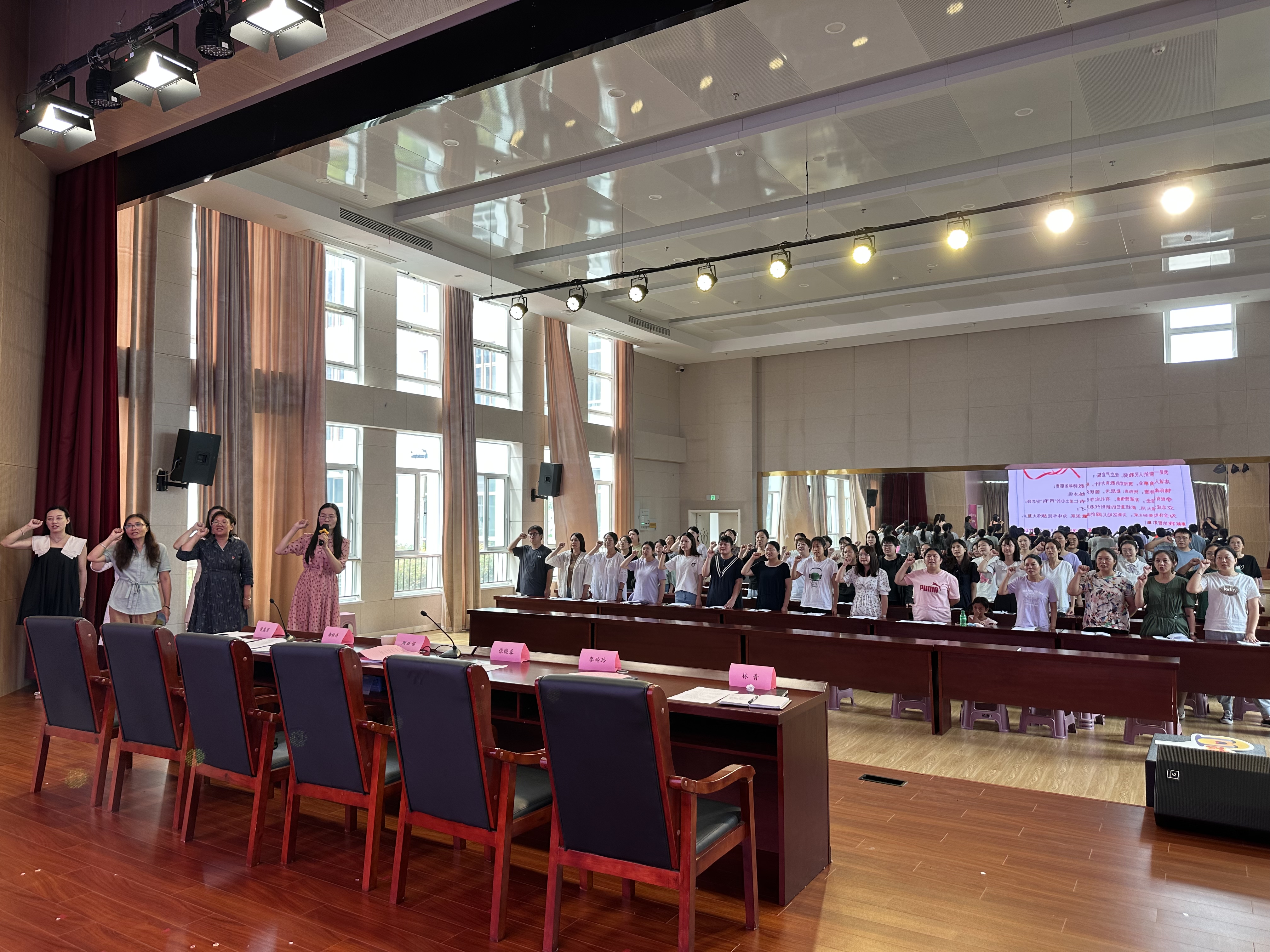 e7539f6925bd4c5997fcae03babf6bc7.jpg e7539f6925bd4c5997fcae03babf6bc7.jpg