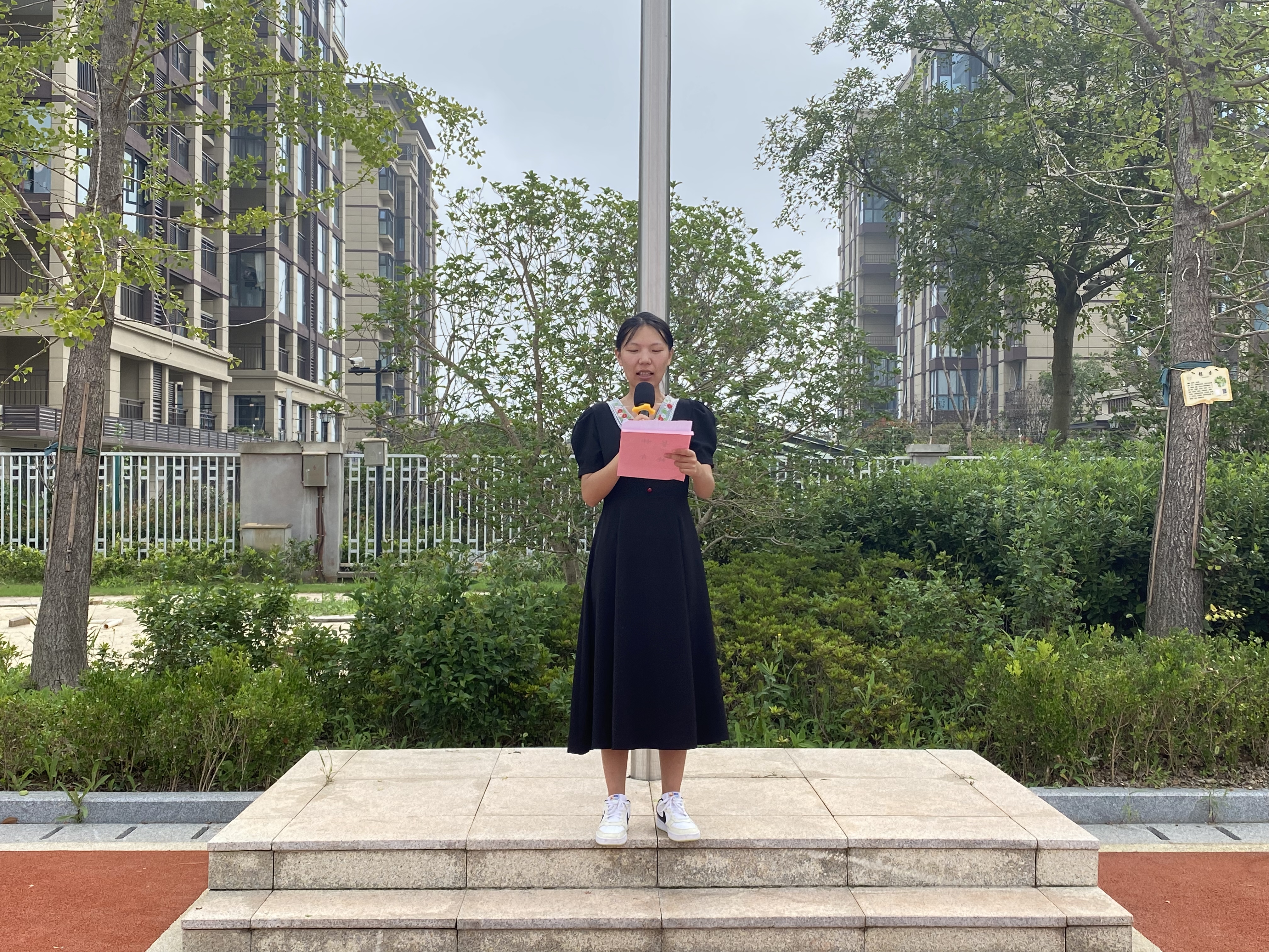 54e164d697464161a0c0284a5396b194.jpg 54e164d697464161a0c0284a5396b194.jpg